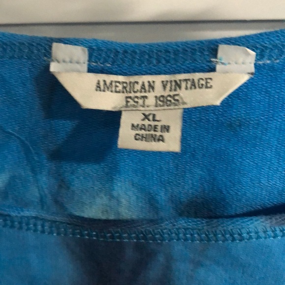 Sweatshirt - Picture 2 of 2